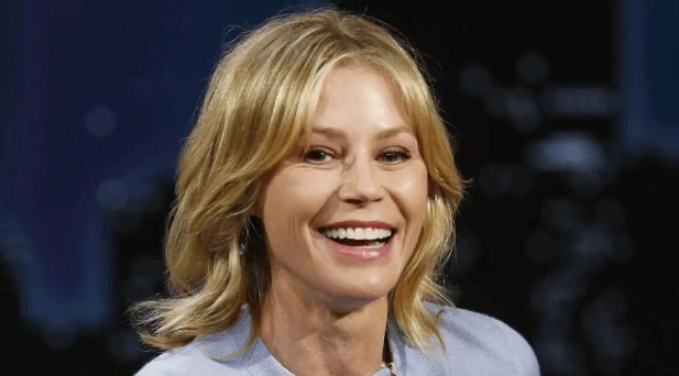 Julie Bowen Net Worth