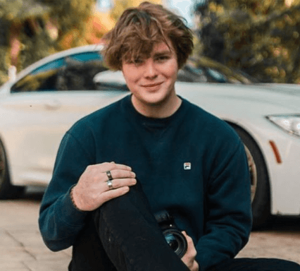 Alex Warren Net Worth