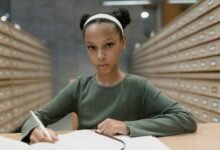 investigative hotline phone numbers